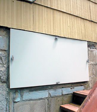 Airtight crawl space doors in Marlborough